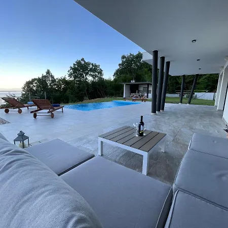 Deavista Opatija Villa Matulji