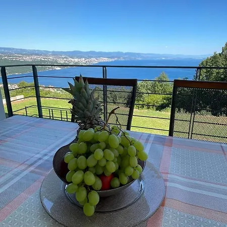 Deavista Opatija Villa *