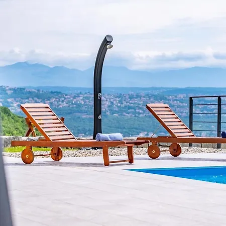 Deavista Opatija Βίλα Matulji