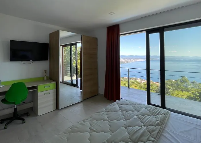 Deavista Opatija Вилла Матульи