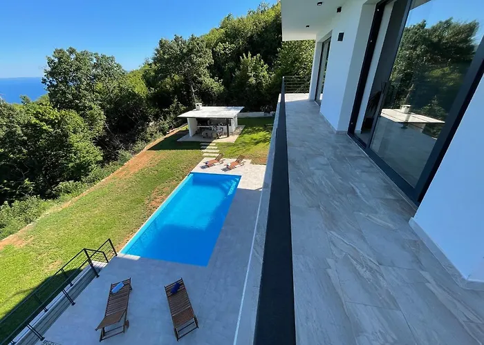 Deavista Opatija * Матульи