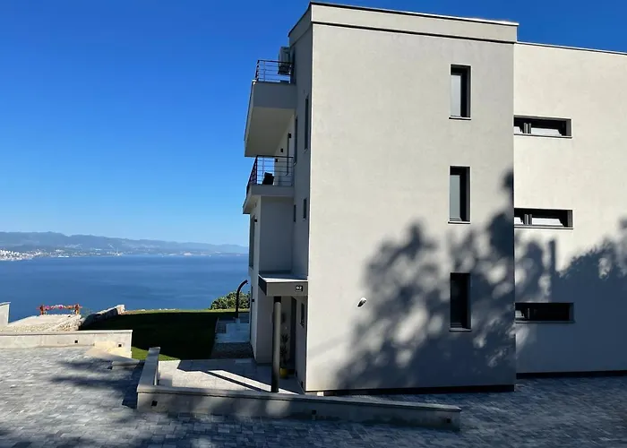 Вилла Deavista Opatija