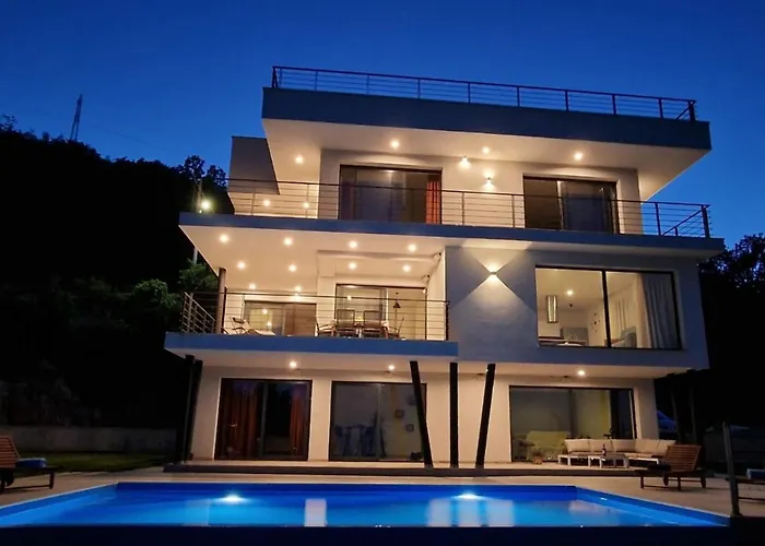 Deavista Opatija * Матульи