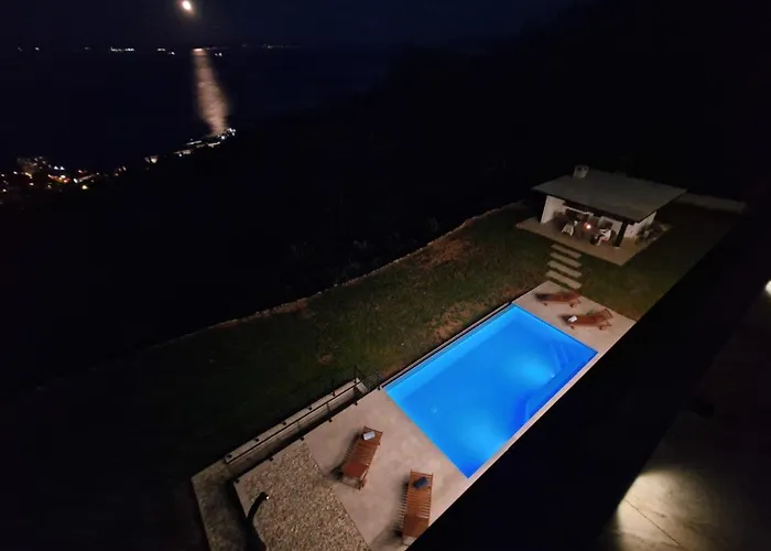 Deavista Opatija Матульи